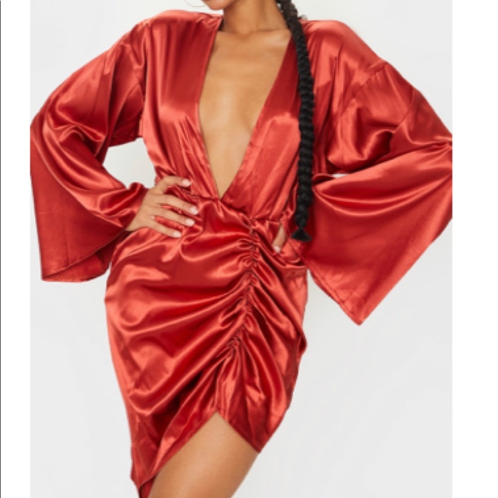 Rust Flared Sleeve Asymmetric Hem Bodycon Dress